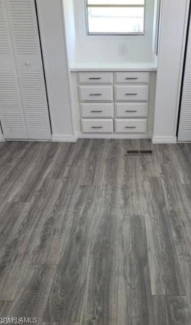 LAUREL ESTATES MOBILE HOME VIL - Residential Lease