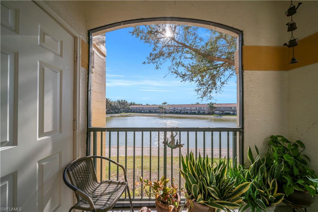 ROYAL GREENS - Residential