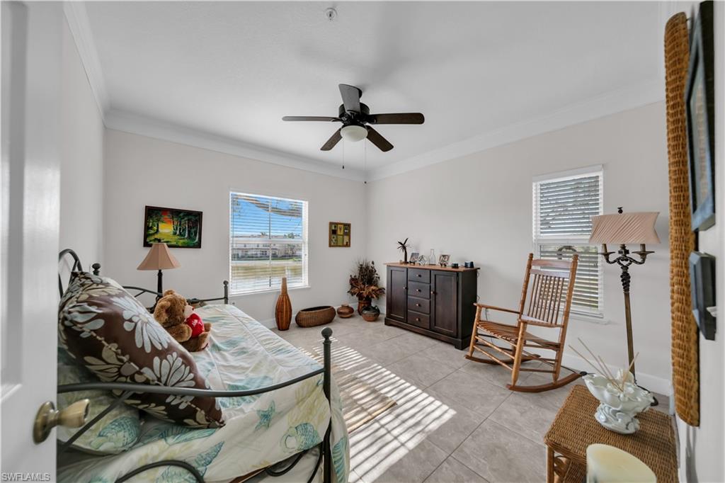 ROYAL GREENS - Residential