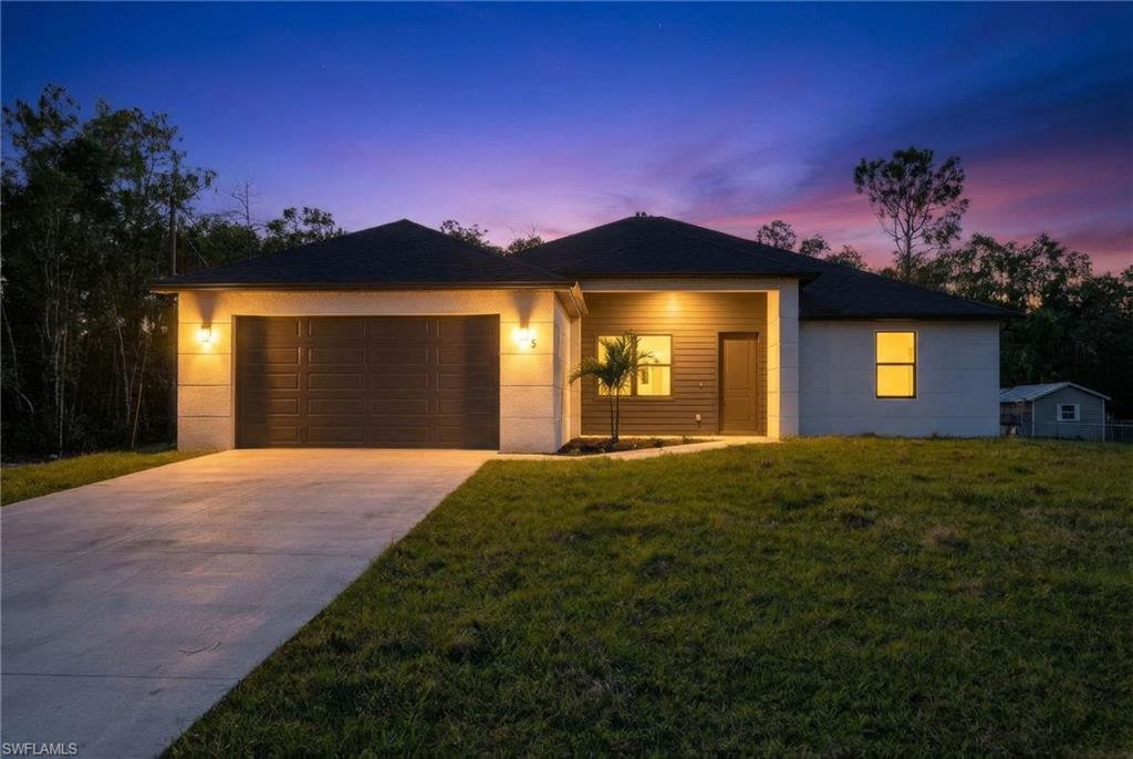 LEHIGH ACRES - Residential