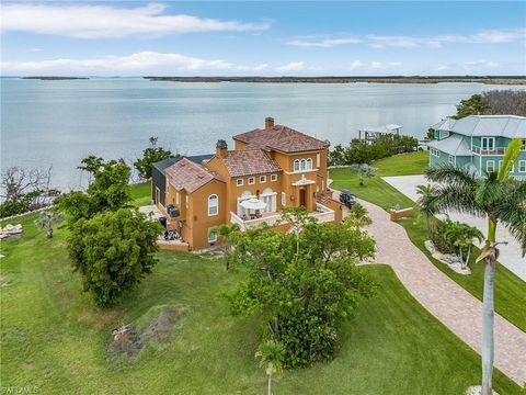 4961 Galt Island AVE ST. JAMES CITY FL 33956