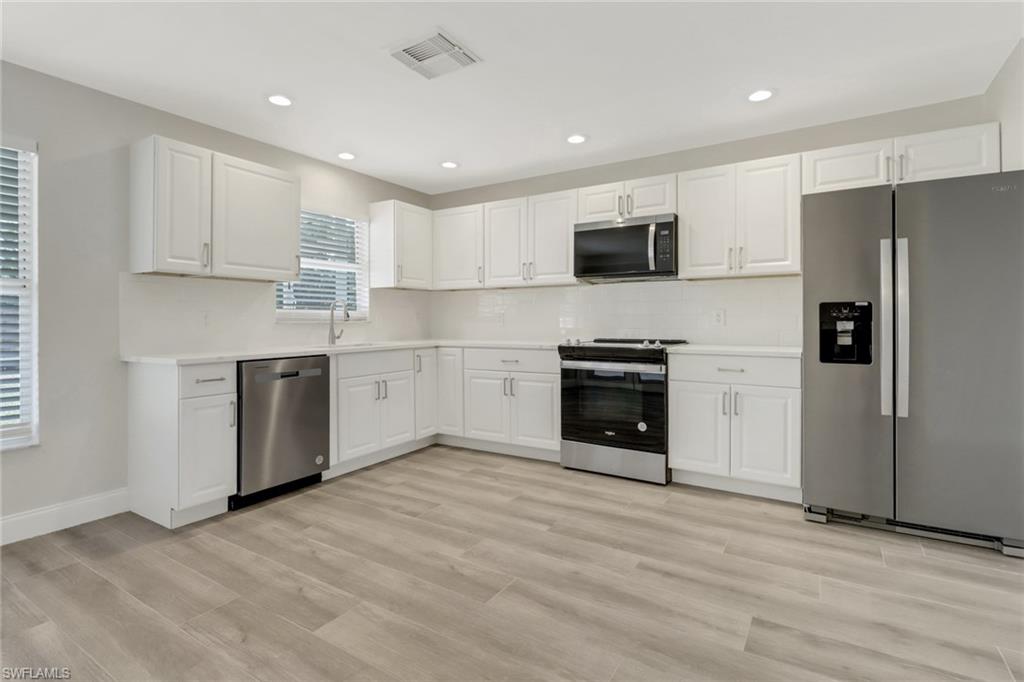 GOLDEN GATE CITY - Residential