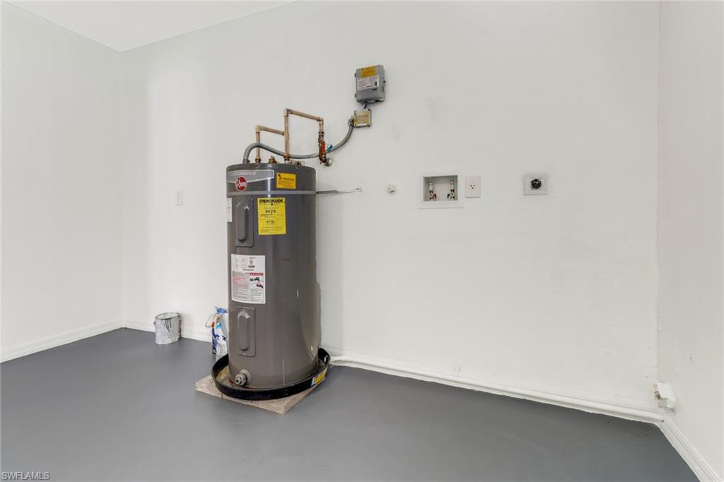 GOLDEN GATE CITY - Residential