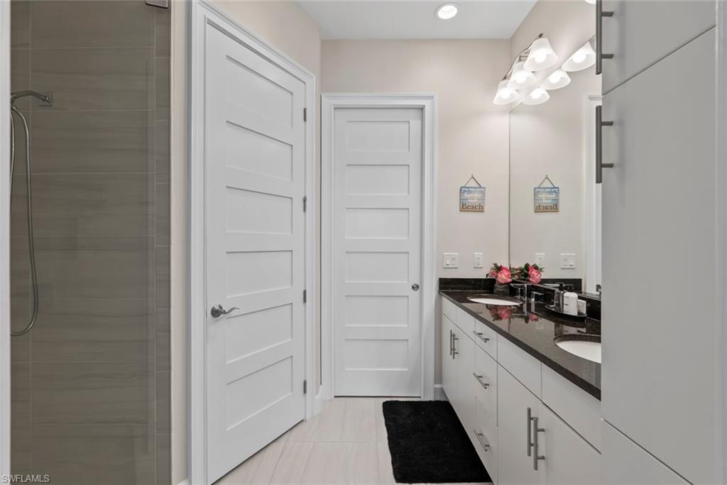 ISLES OF COLLIER PRESERVE - Residential