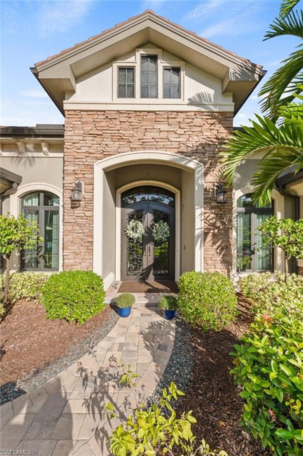 Photo of 3987 Brynwood DR, NAPLES, FL 34119 (MLS # 225075242)