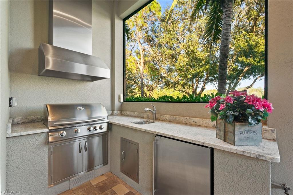 QUAIL WEST - Residential