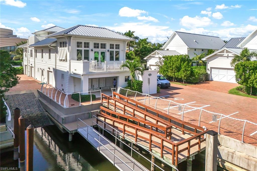 MANGROVE BAY - Residential