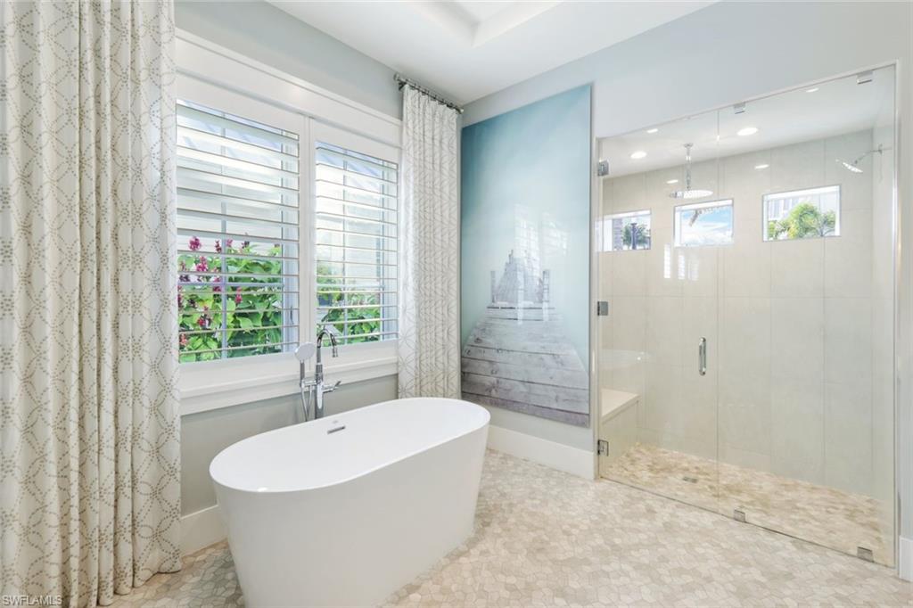 MANGROVE BAY - Residential