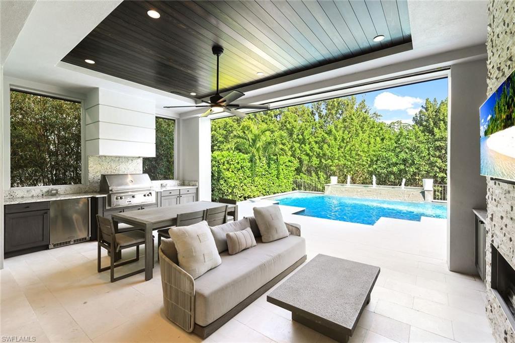 MANGROVE BAY - Residential