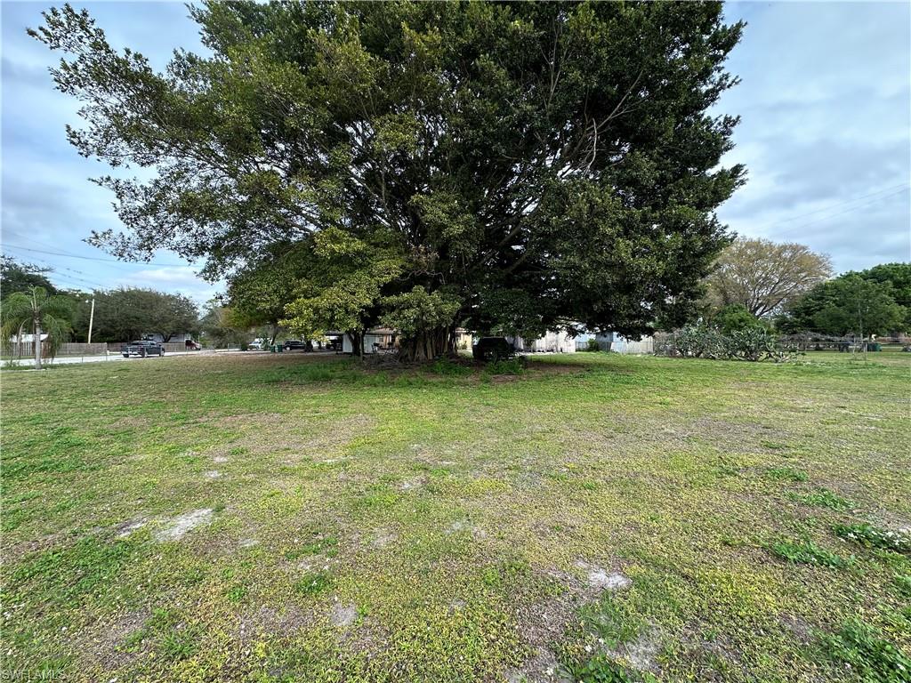 ACREAGE HEADER - Land