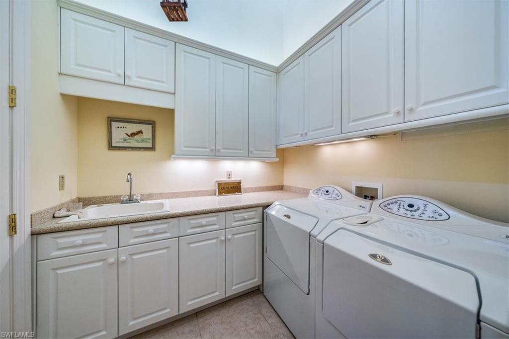 QUAIL WEST - Residential