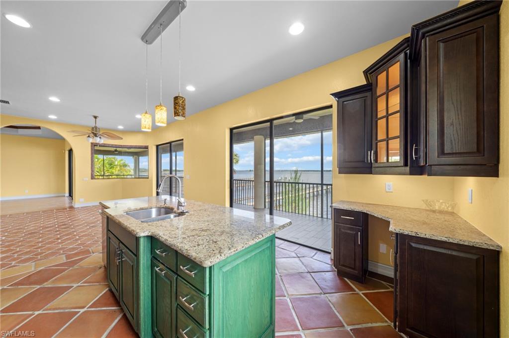 RIVERWATCH - Residential