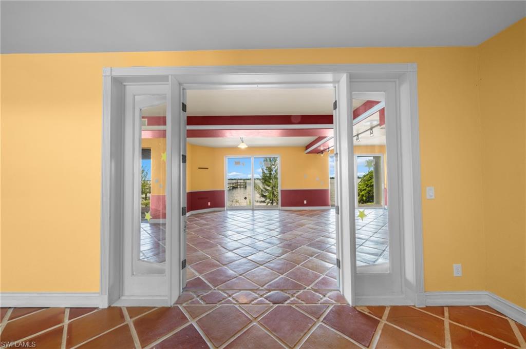 RIVERWATCH - Residential