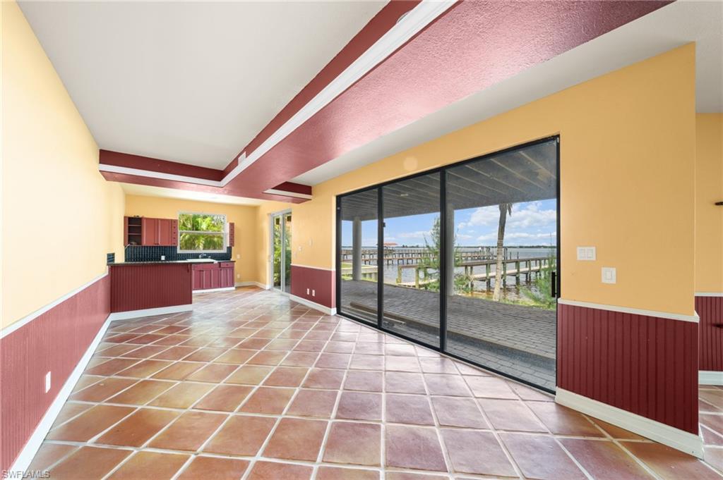 RIVERWATCH - Residential