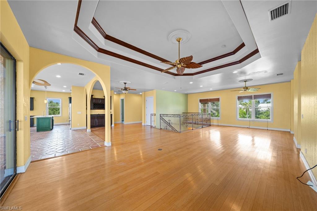 RIVERWATCH - Residential