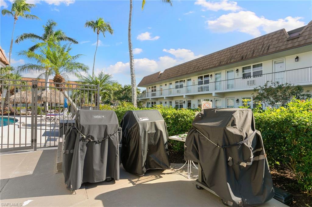 SEABREEZE CONDO - Residential