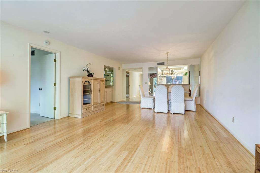 MISTY PINES - Residential