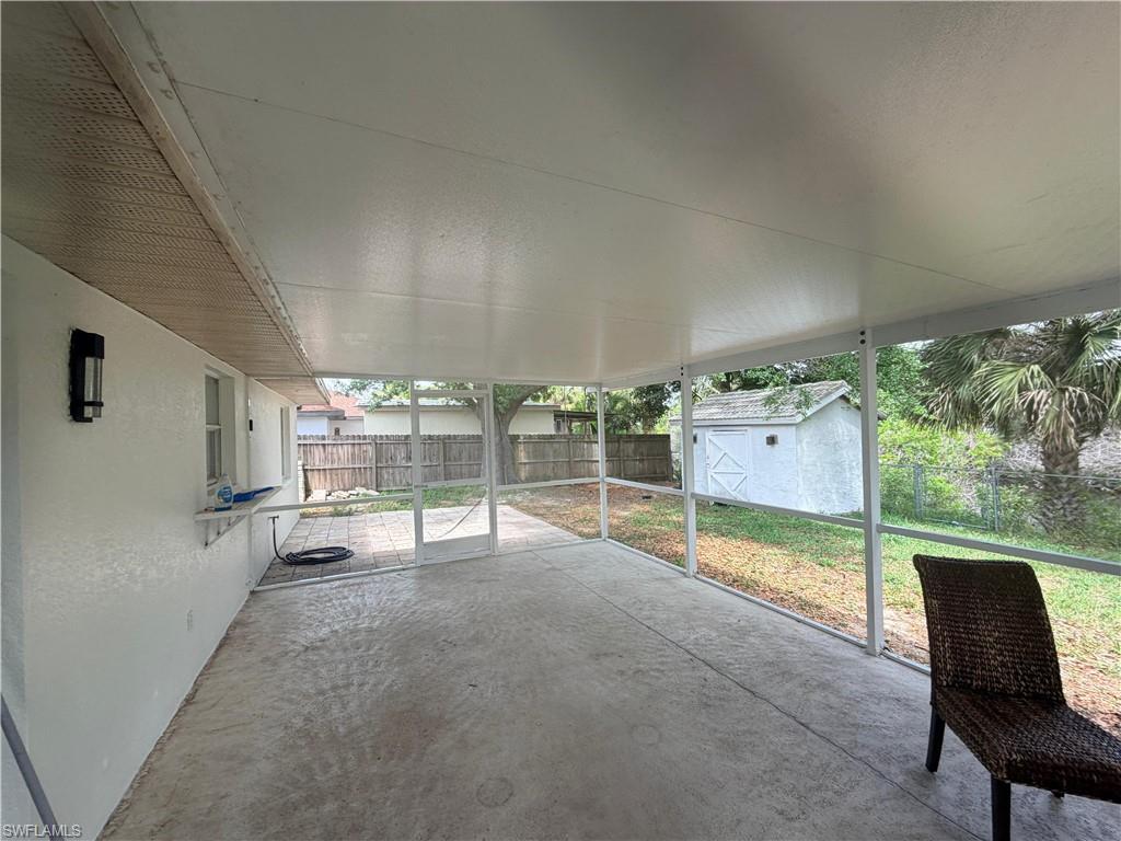 GOLDEN GATE CITY - Residential