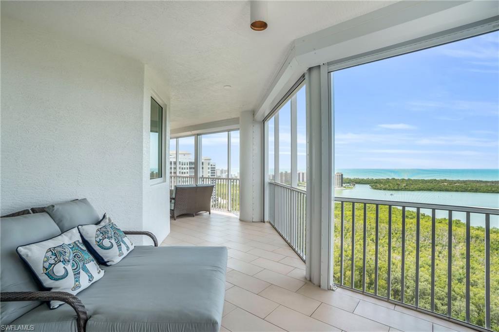 GRANDE GENEVA - Residential