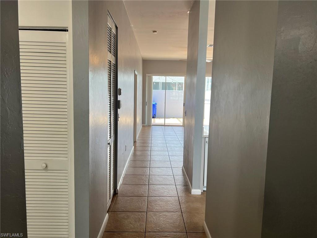 VIZCAYA VILLAS UNREC - Residential Lease