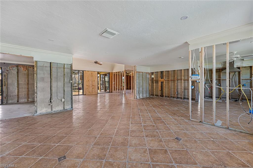 GLENVIEW - Residential