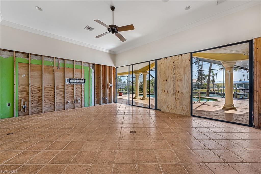 GLENVIEW - Residential