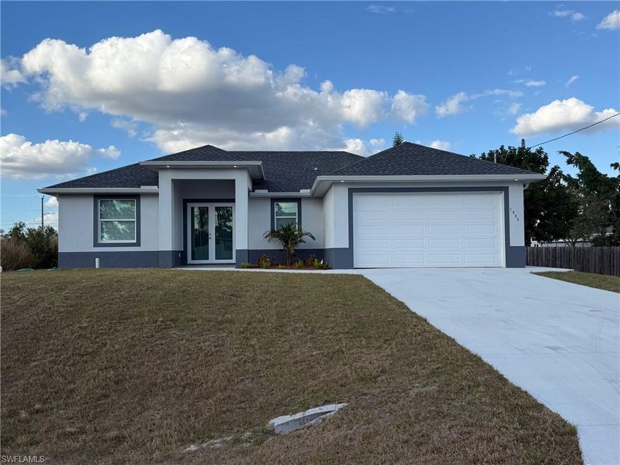 $10,000.00 ON CLOSING COST WITH FULL PRICE OFFER ONLY!
Modern 3-bedroom, 2-bath home featuring an open-concept layout, quartz countertops, stainless steel appliances, porcelain tile flooring, and a spacious primary suite with dual sinks and walk-in closet. Enjoy impact windows and doors, a covered lanai, professional landscaping, and NO flood zone. Conveniently located near Lee Blvd with easy access to Fort Myers, schools, and shopping.