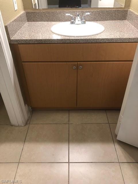 VILLAGE CREEK - Residential