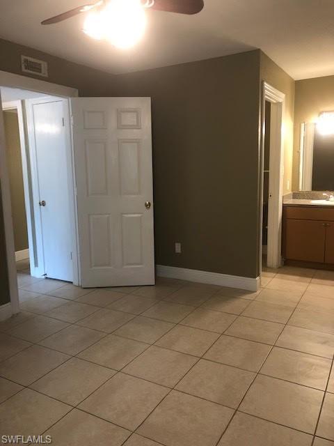 VILLAGE CREEK - Residential