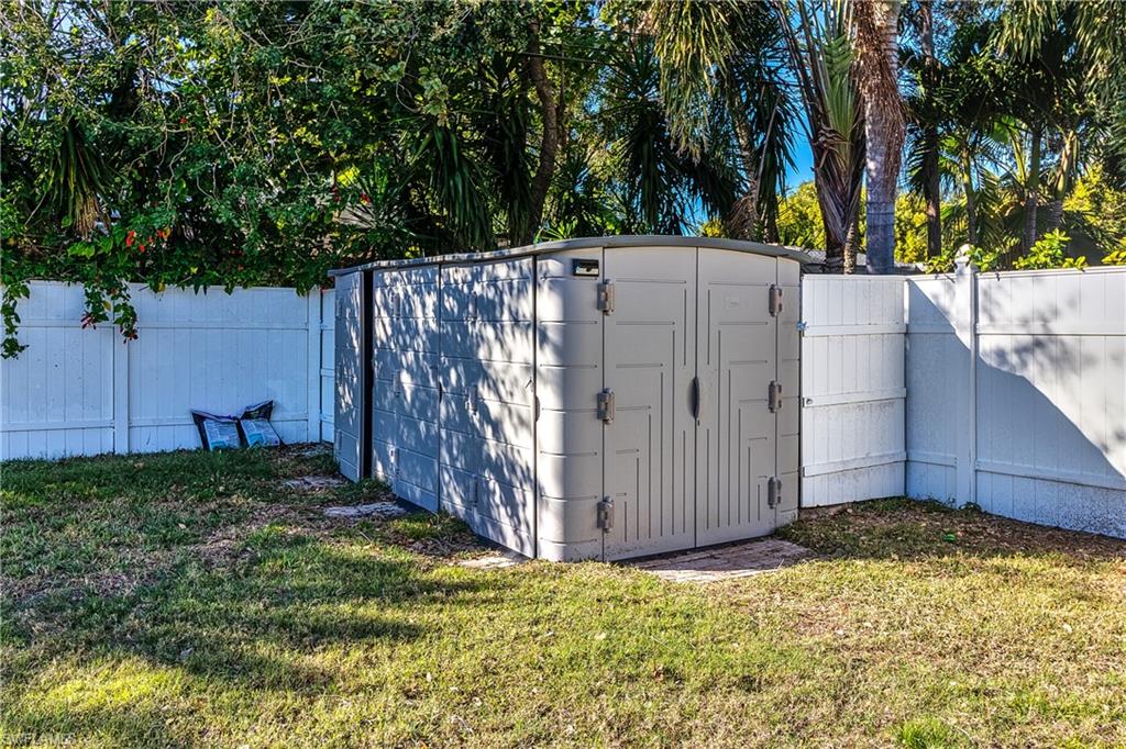 FAIRWAY ESTATES - Residential