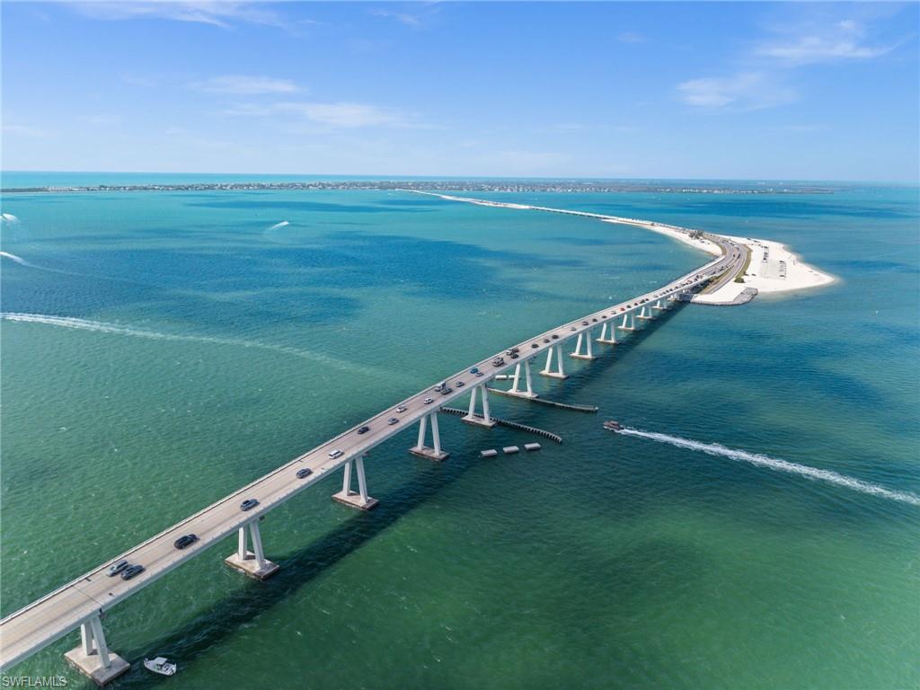 TAHITIAN SHORES - Residential