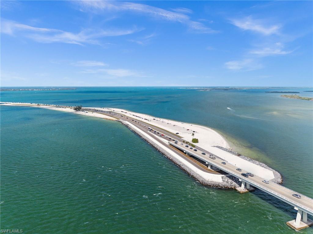 TAHITIAN SHORES - Residential