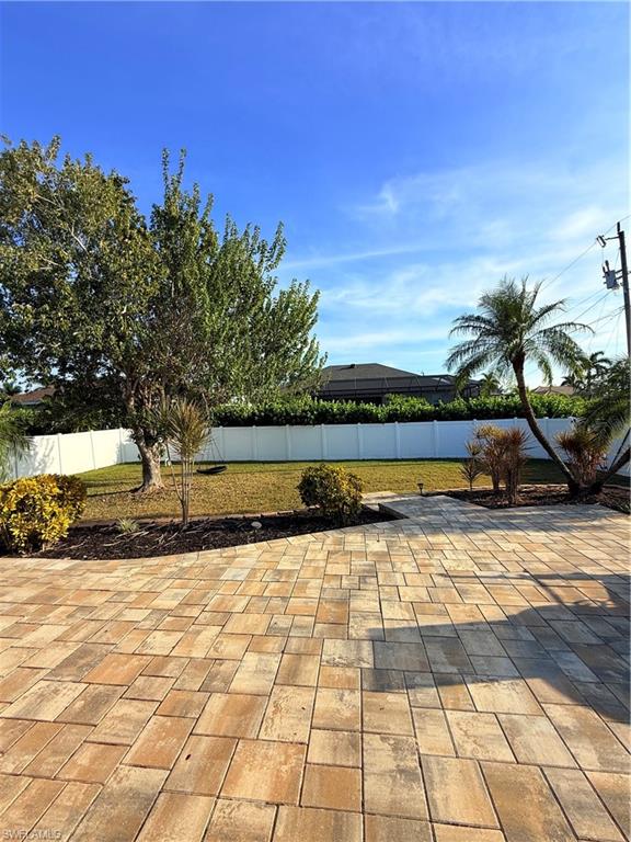 CAPE CORAL - Residential Lease