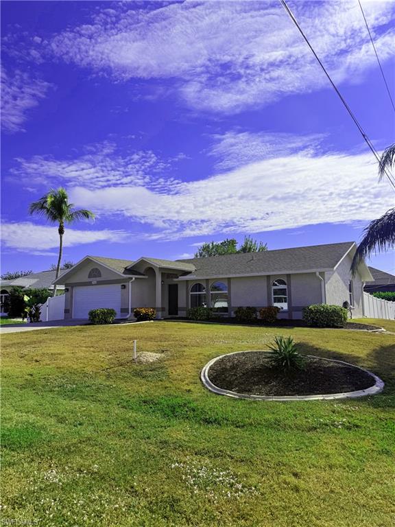 CAPE CORAL - Residential Lease