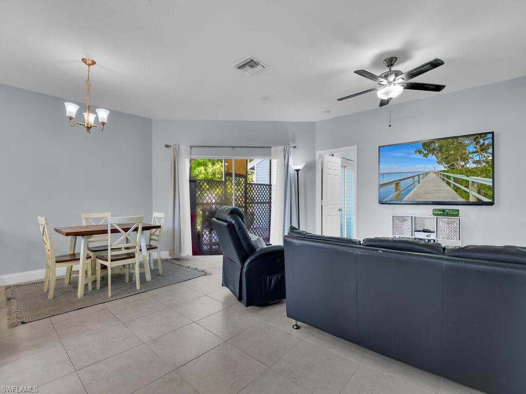 COURTYARDS AT GOLDEN GATE - Residential