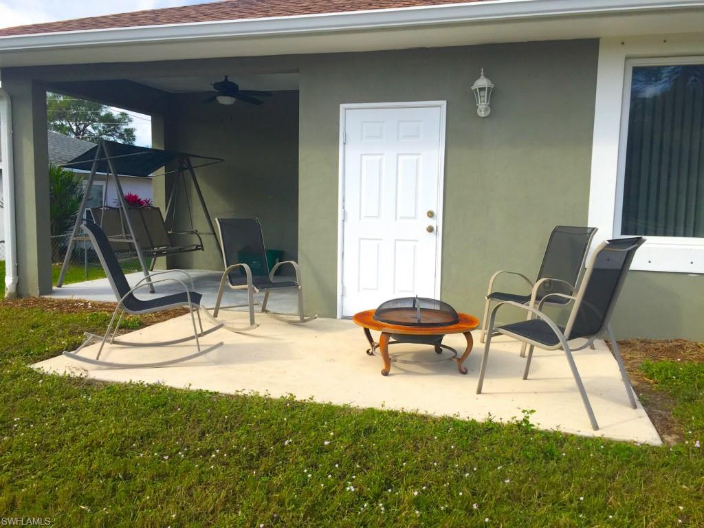 SAN CARLOS PARK - Residential