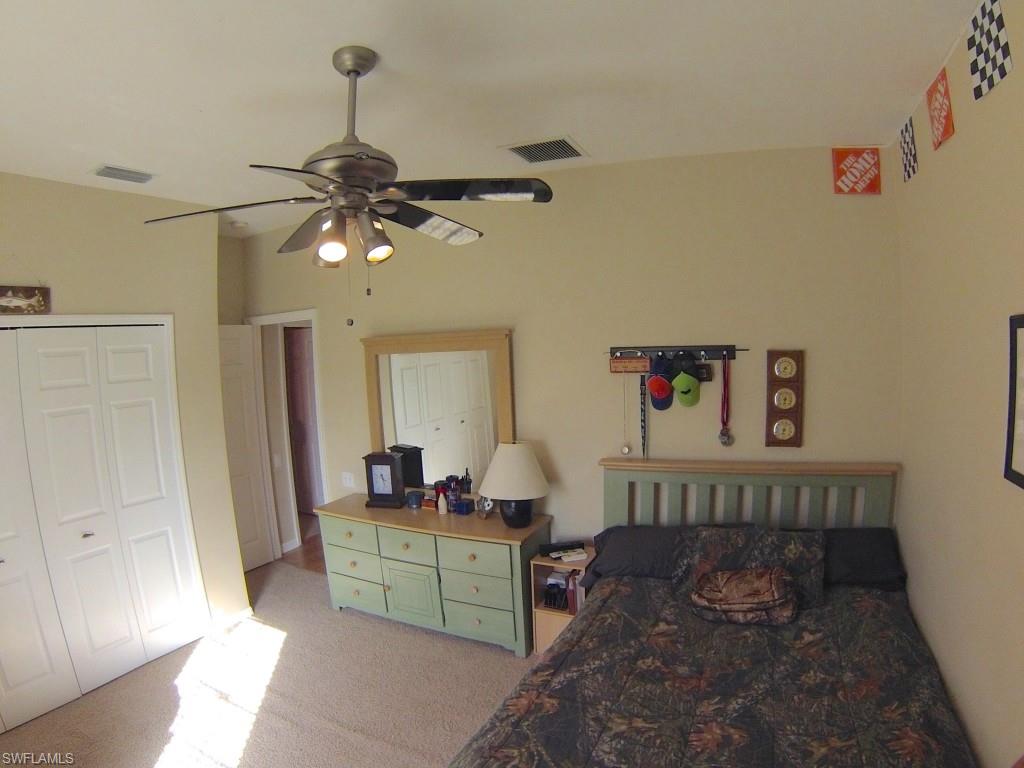 SAN CARLOS PARK - Residential