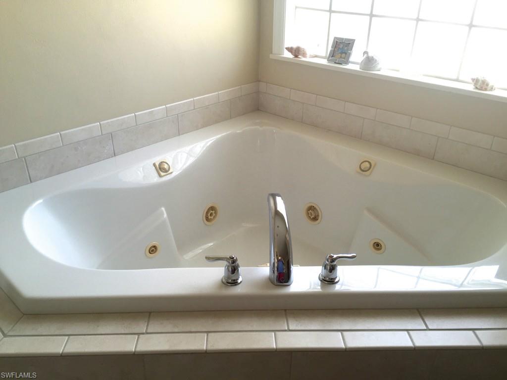 SAN CARLOS PARK - Residential