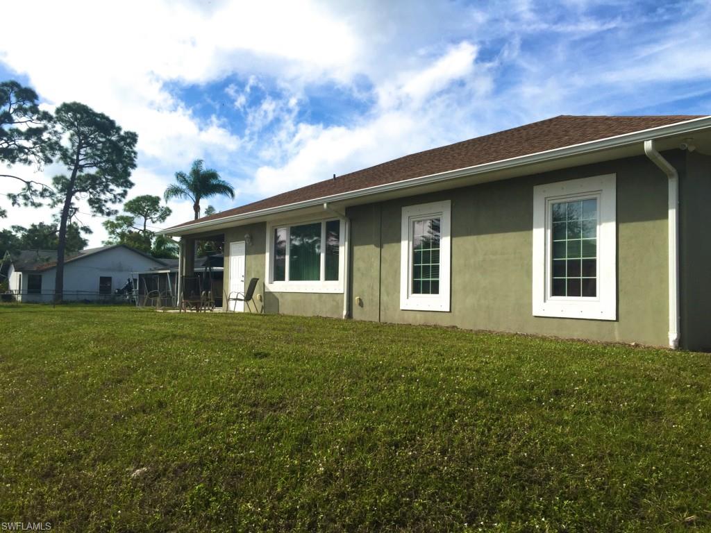 SAN CARLOS PARK - Residential