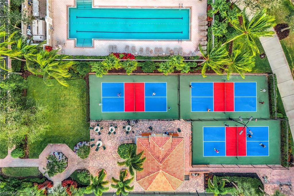 VILLAGE WALK OF BONITA SPRINGS - Residential