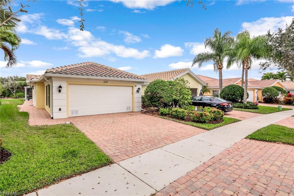 VILLAGE WALK OF BONITA SPRINGS - Residential