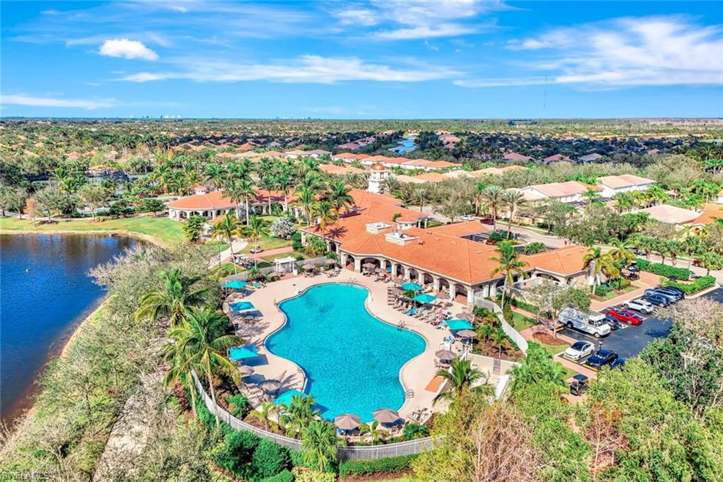 VILLAGE WALK OF BONITA SPRINGS - Residential