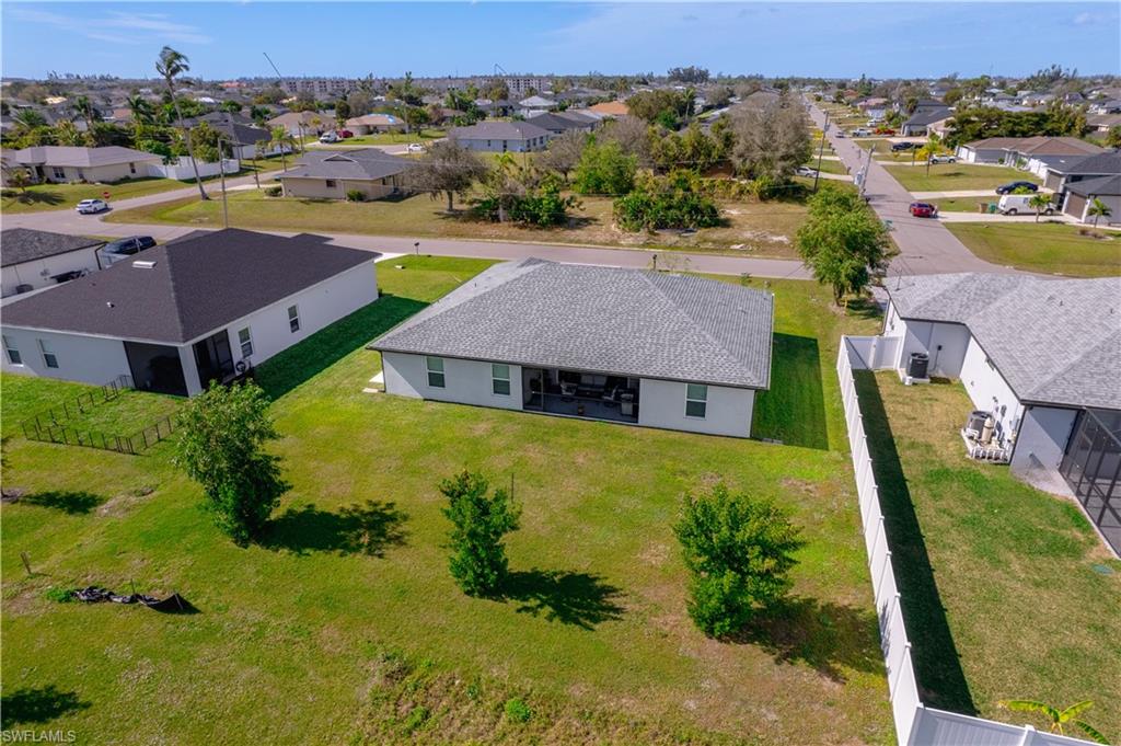 CAPE CORAL - Residential