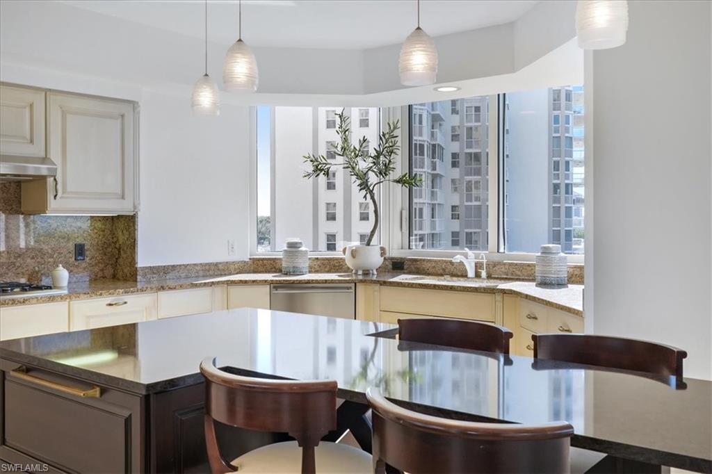 CAP FERRAT - Residential