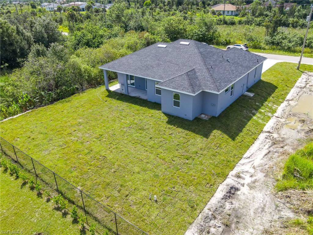 LEHIGH ACRES - Residential