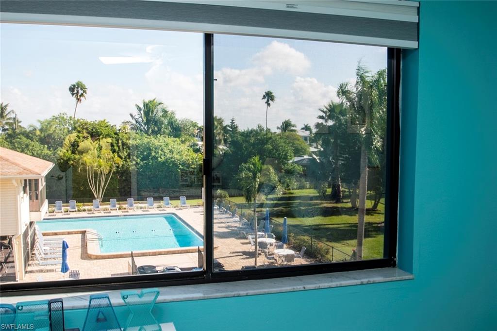 FAIRVIEW ISLES CONDO - Residential