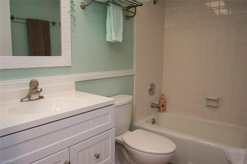 FAIRVIEW ISLES CONDO - Residential