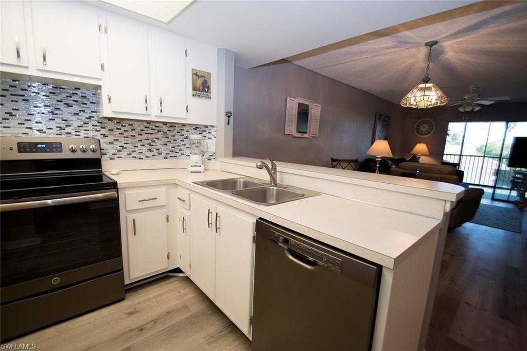 FAIRVIEW ISLES CONDO - Residential