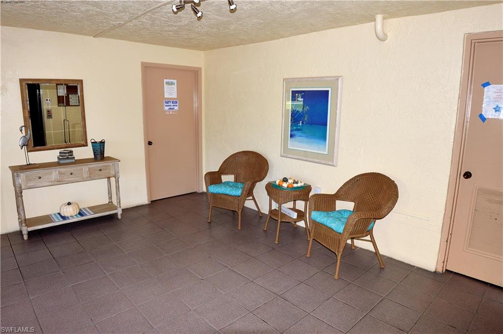 FAIRVIEW ISLES CONDO - Residential