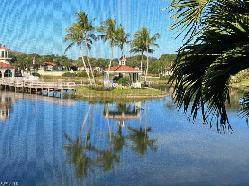 LIGHTHOUSE BAY - Residential